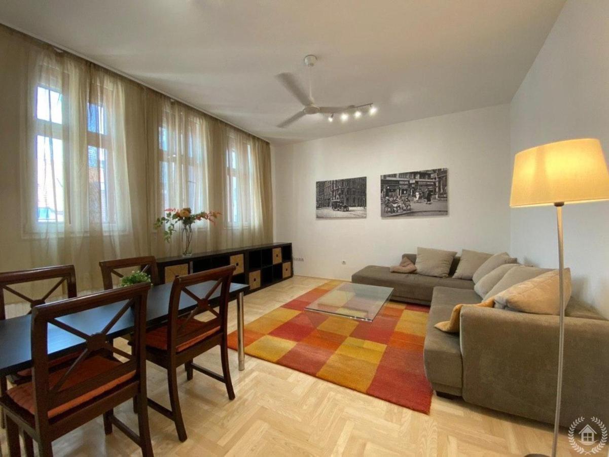 Downtown Gozsdu Vibe Apartments Budapest Eksteriør billede