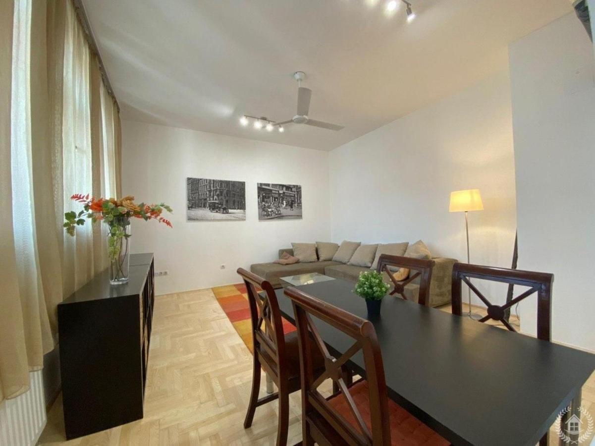 Downtown Gozsdu Vibe Apartments Budapest Eksteriør billede