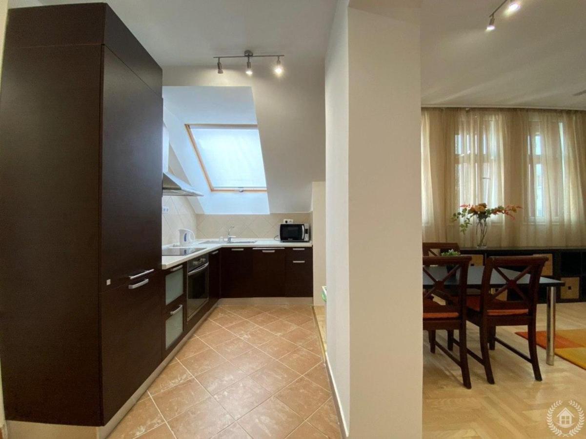 Downtown Gozsdu Vibe Apartments Budapest Eksteriør billede
